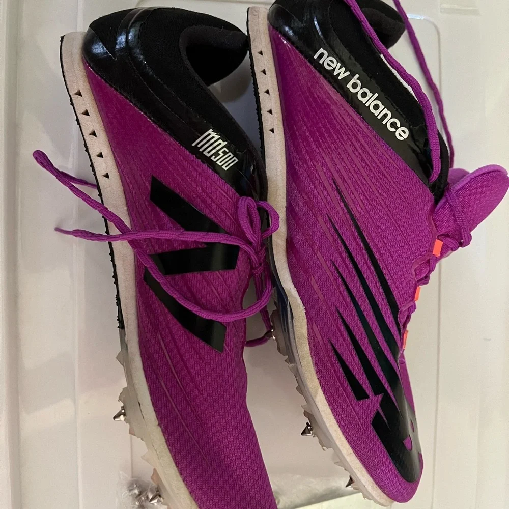 New Balance Womens 500 V6 Track Spiked Purple Running Shoes Size 8.5 EUC